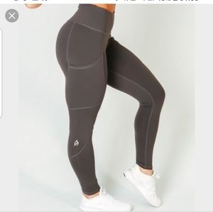 P'tula Sami leggings